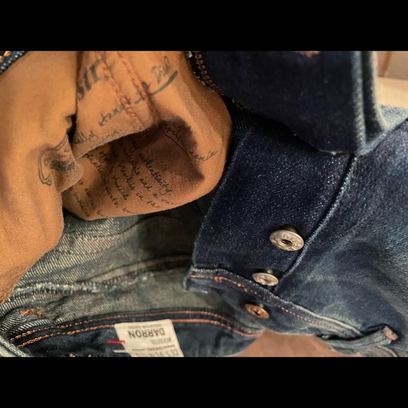 Diesel - Picture 2 of 11